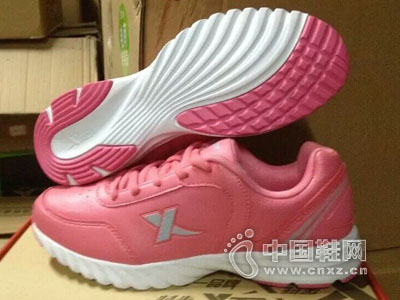 ˳����Ь�˶�Ь�¿�����