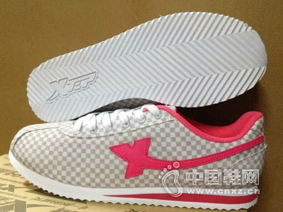 ˳����Ь�˶�Ь�¿�����