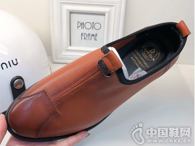 ����������Ь2018����Ь�¿�