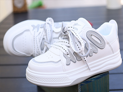 ƽ�װٴ��ļ�͸������ЬŮЬ2022�¿���Ƹд���С��Ь�ӳ�