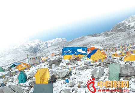 ���ѩ��:Ů�ӵ�ɽ�ӽ����ռƻ�����ѵ��