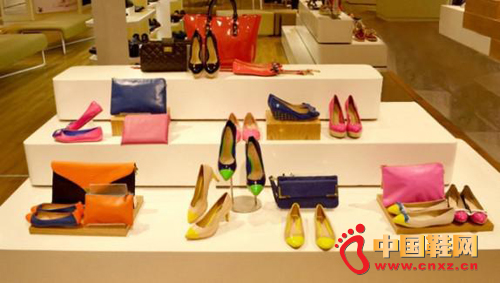 ����ūƷ��ЬƷ