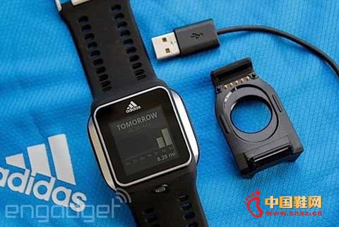 ���ϴ�˹ MiCoach Smart Run ����������