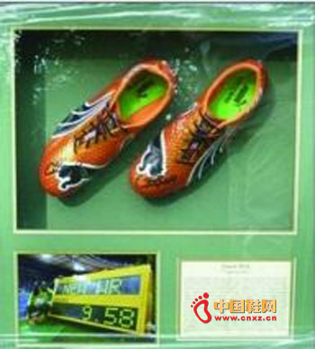 ������2�����Ь