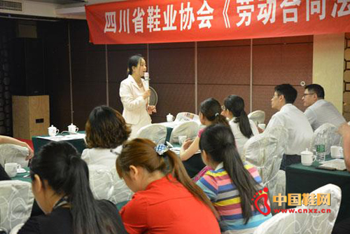 ����ʦ�������º�ͬ���б���ĵط�