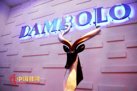 ����ūŮЬƷ��