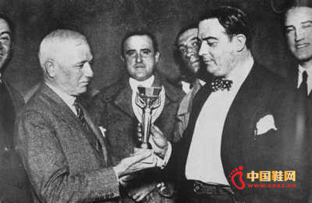 ��һ�����籭����1930�������������