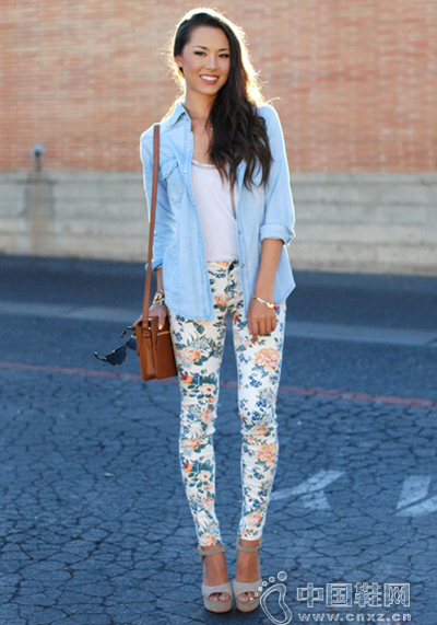 �����׷ǳ��İٴ��أ�����һ���ļ������Դ���