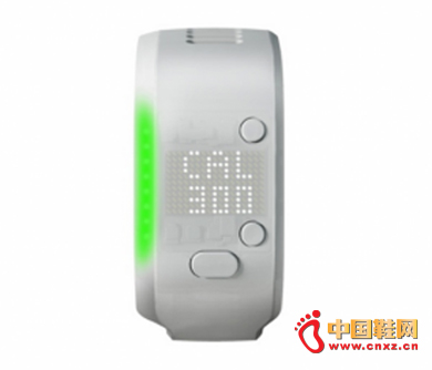 ���ϴ�˹��miCoach FIT SMART�ֻ�