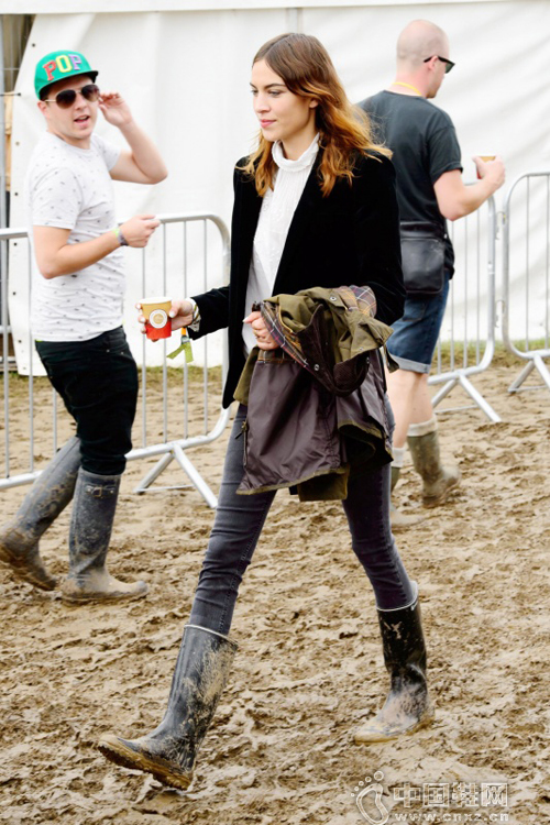 ������������ ������ѥ��ʱ�ִ�