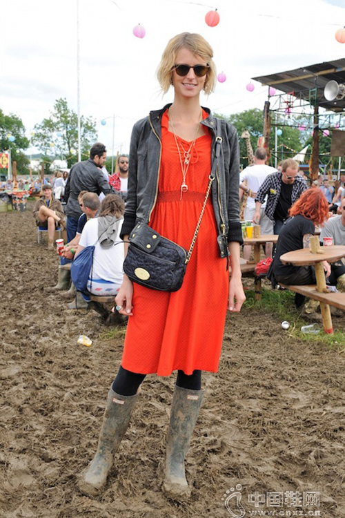 ������������ ������ѥ��ʱ�ִ�