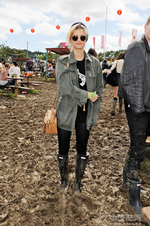 ������������ ������ѥ��ʱ�ִ�