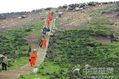 �οͱ�����������ѩɽ�ջ�� ��С�߽�13��