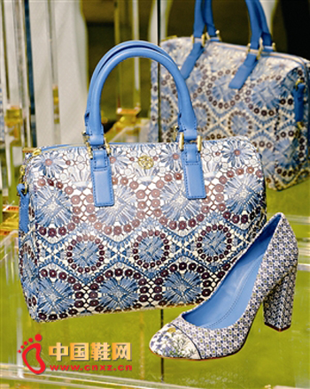 Tory Borchӡ���ִ����߸�Ь