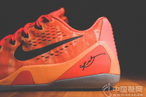 Nike Kobe 9 EM�� Bright Mango ����ɫ���ͳ�