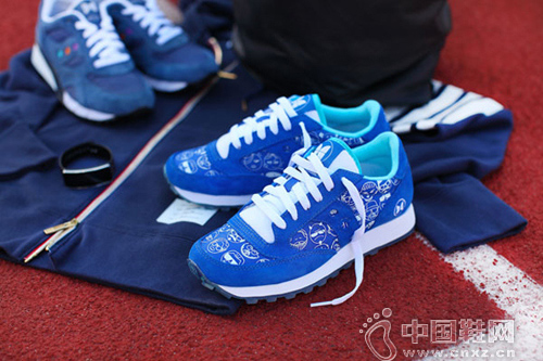 BABOCHKA �� Saucony ����ϵ��