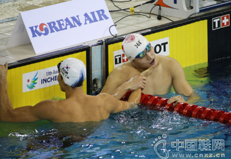 400������Ӿ�����������ƶ��