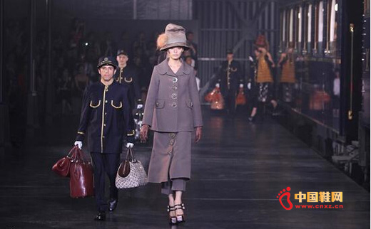 ·�������Կ����������Ļ���