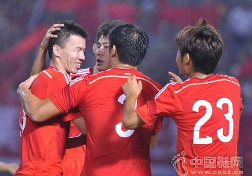 ����3-0̩��