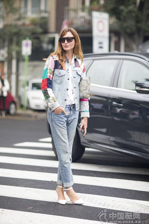 �������ôѡ���£����Ĵ���ʾ��easy chic