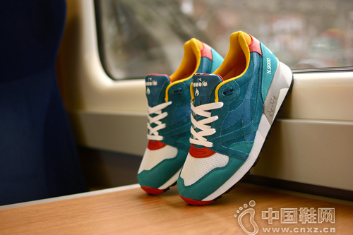 hanon Shop ���� Diadora �Ƴ�����Ь��