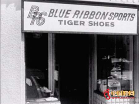 Blue Ribbon Sports������