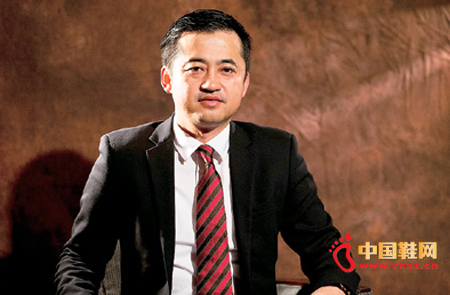 ��̤������Ʒ���޹�˾���¾���ϯ������