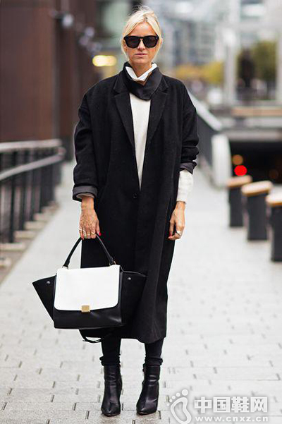 ���ĺ�ɫ������CHIC���