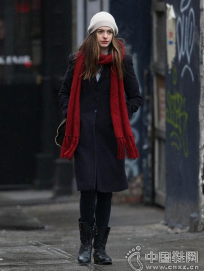 ���ĺ�ɫ������CHIC���