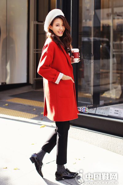 ���Ӵ�����ƽ��Ь