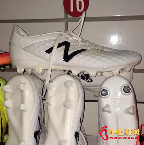 ��ķ������Ь���Ѿ����������Ե��°��ױ�־