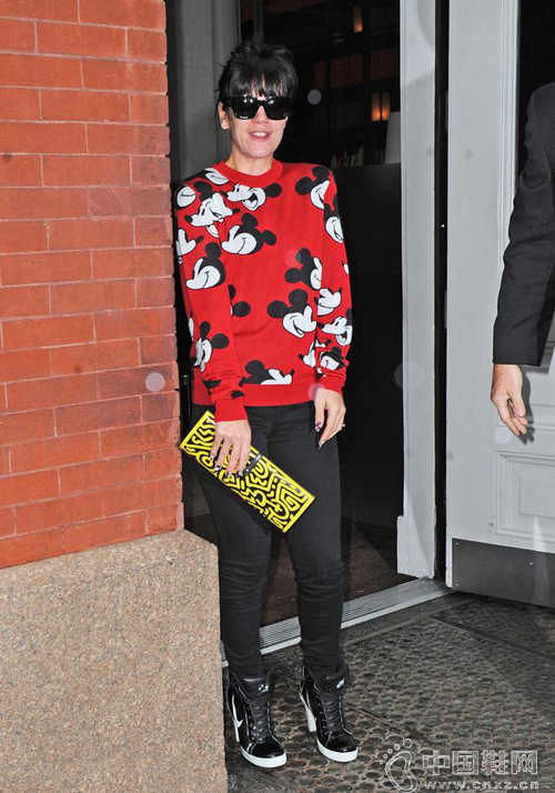 ��ɫë��װ����շ�Χ