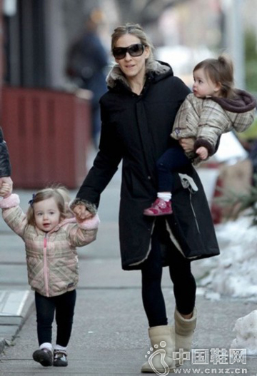 �ж�Ͳѩ��ѥ