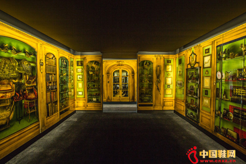 ��������֮��������չ����ʽ�����Ļ