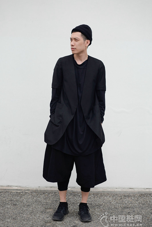 ���˽��ĸ����� �������˵����ж�ᴩ