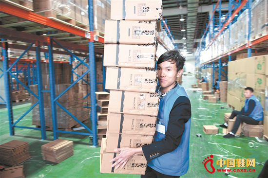 ������ҵ��ģ׳�󣬴������ҵѸ�ٷ�չ��ͼΪ���Ա���˻��