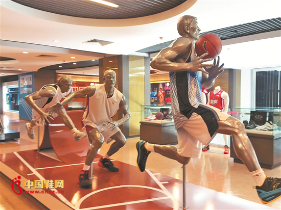 ������С�ꡱҲ�д���Ϊ �˶�Ʒ��Ӫ���¶���