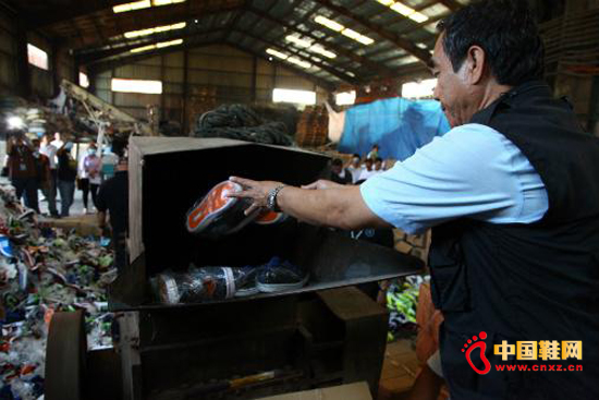 ���ɱ�����ʮ����˫��ֵ������Ԫ��ð��Ь