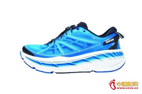 �����Ь���˶���������������ͷ��