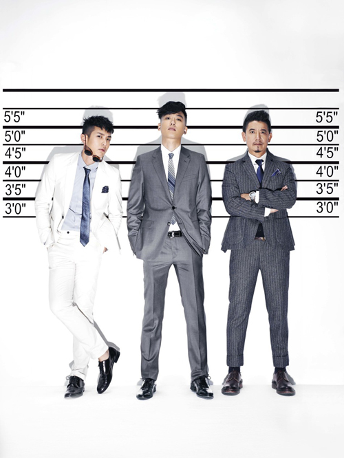 ���𶫸�������