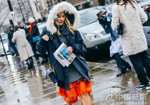 ʱװ�ܿ���Ͷ�����Щʱ�ֵ��ֻ��ǣ�