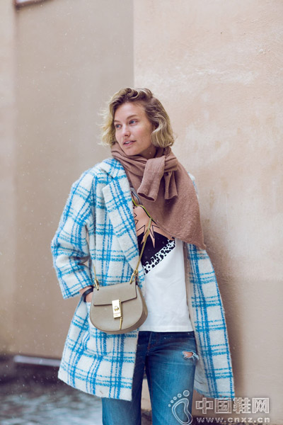 �ǹ�ɫ̫���ۣ� ������ʧ�����ͽ���ʾ��