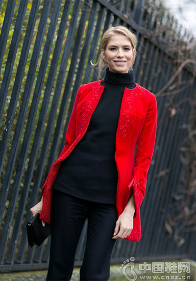 �ǹ�ɫ̫���ۣ� ������ʧ�����ͽ���ʾ��