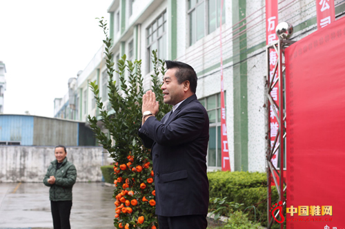 �ν�����³�