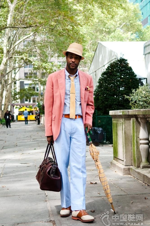 ��ʿ�����͸� ������ɫ������ĺϼ�