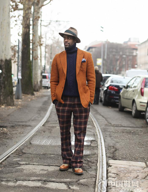 ��ʿ�����͸� ������ɫ������ĺϼ�