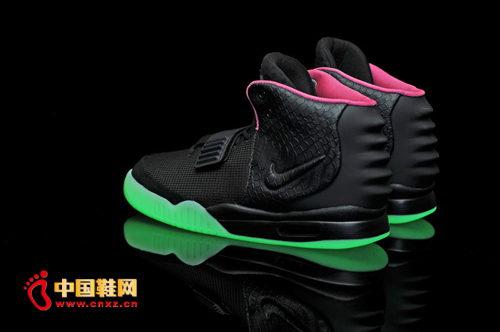 NIKE AIR YEEZY ˵����һЬ