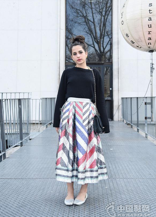 ���ư�����ȹ+��ɫ����