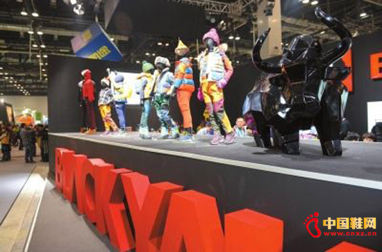 ���ݣ���ͯ������Ʒ��ҵ��չ����������