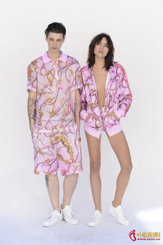 ���ϴ�˹����Jeremy Scott�ġ����ۡ����